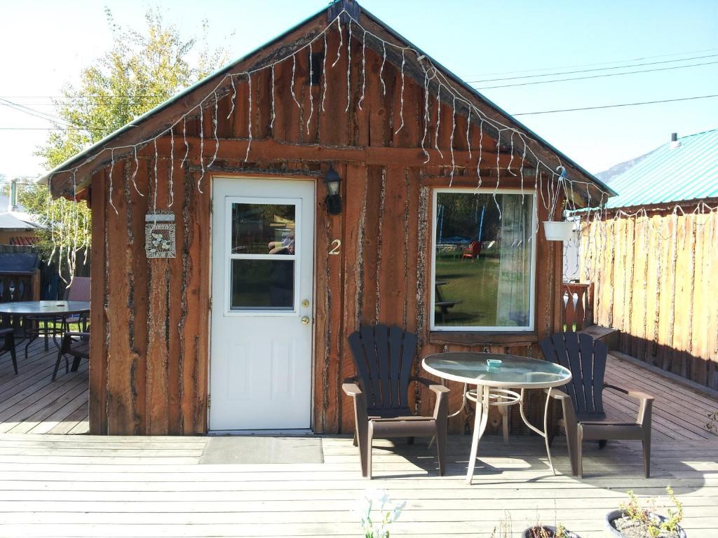 Готель Steamboat Mountain Chalets Spillimacheen Номер фото